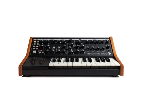 MOOG Subsequent 25 Synth