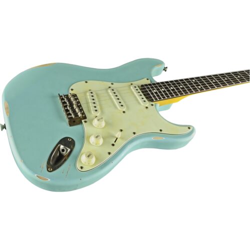 Eko Guitars S-300 Relic Daphne Blue