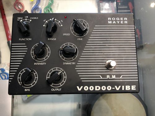 Roger Mayer Voodoo Vibe 90's Black - Usato