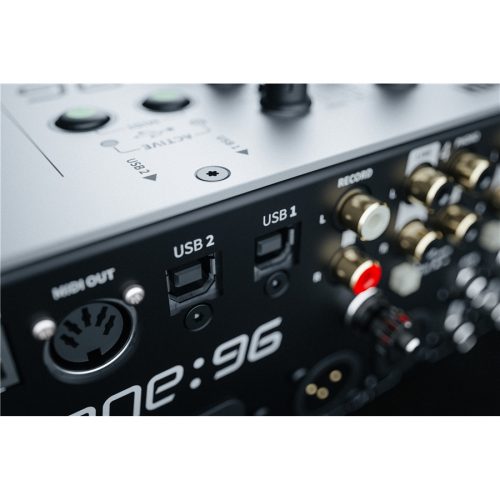 Allen & Heath XONE:96 mixer analogico per club e DJ con doppia interfaccia audio USB